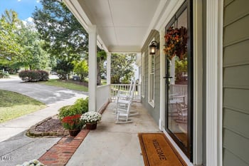 713 Littleleaf Ct, Holly Springs, NC 27540