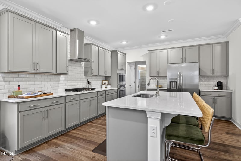 713 Longleaf Grove Ln, Knightdale, NC 27545