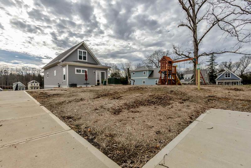 713 Lorentello Cir, Hillsborough, NC 27278