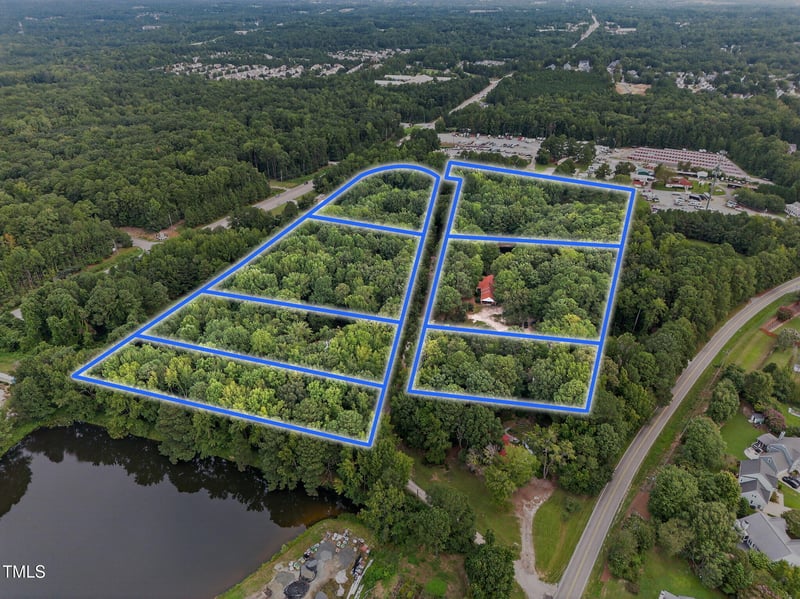 713 Oak Ridge Dr, Cary, NC 27519