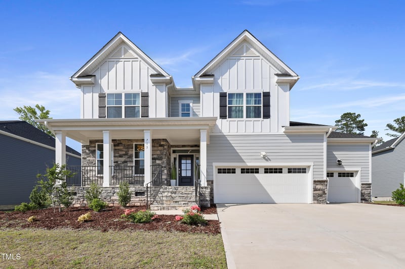 713 Ramsours Mill Dr, Holly Springs, NC 27540