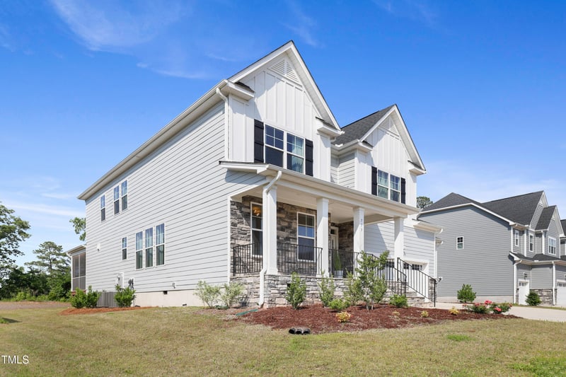 713 Ramsours Mill Dr, Holly Springs, NC 27540