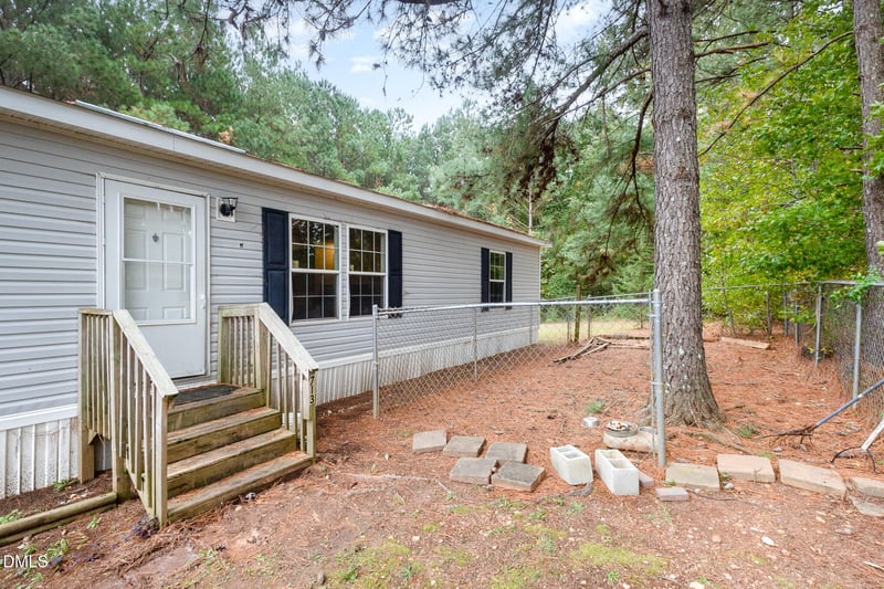 713 River Run Rd, Selma, NC 27576