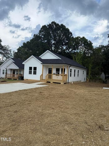 713 Ross St, Burlington, NC 27217