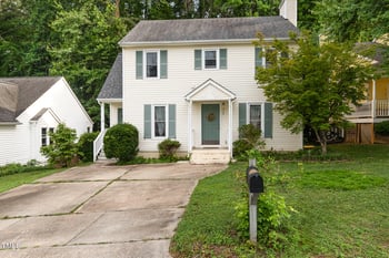 713 Saint Catherines Dr, Wake Forest, NC 27587
