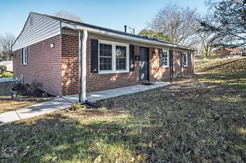 713 Sharpe Rd, Burlington, NC 27217