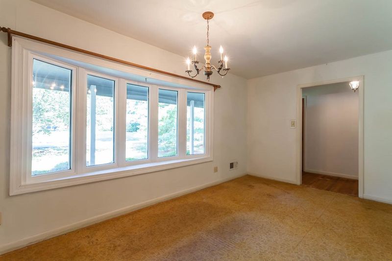 713 Spring St, Cary, NC 27511
