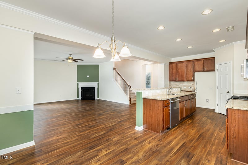 713 Summer Music Ln, Raleigh, NC 27603
