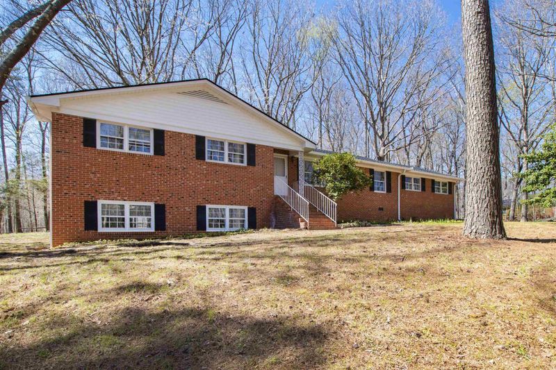 7130 Windover Dr, Durham, NC 27712