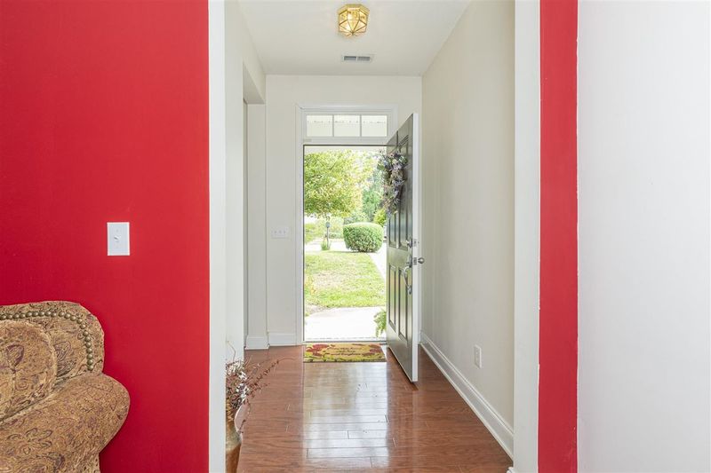 7132 Great Laurel Dr, Raleigh, NC 27616