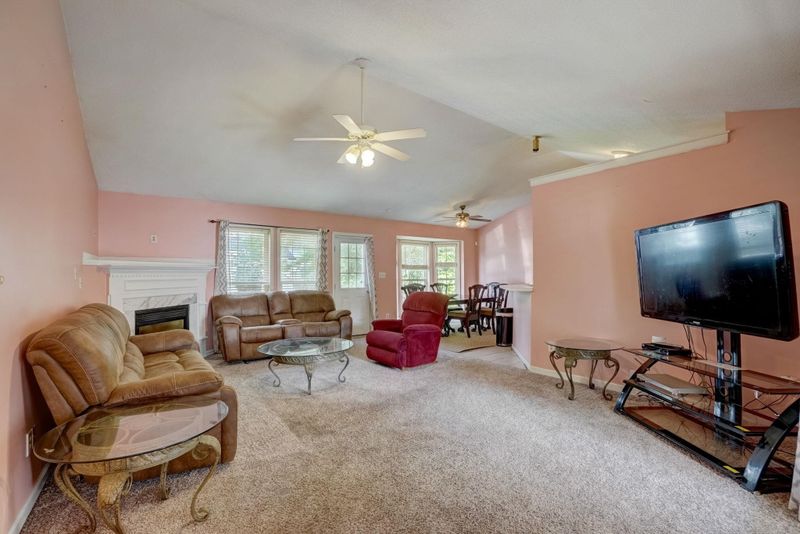 7133 Spanglers Spring Way, Raleigh, NC 27610