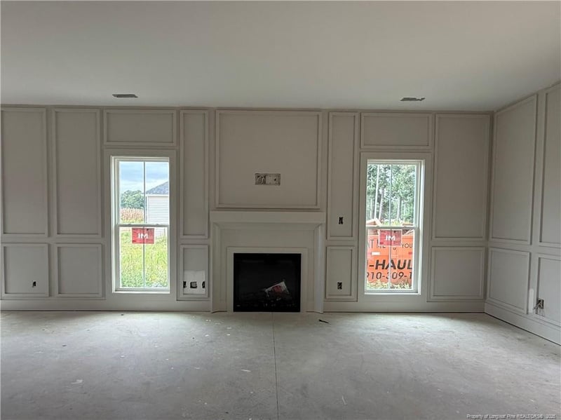 7136 Chickenfoot Rd, Fayetteville, NC 28306