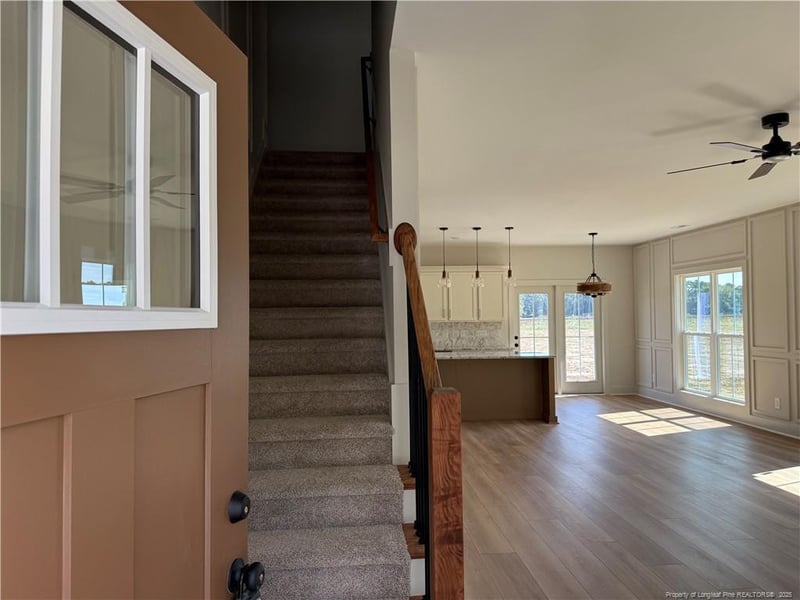 7136 Chickenfoot Rd, Fayetteville, NC 28306