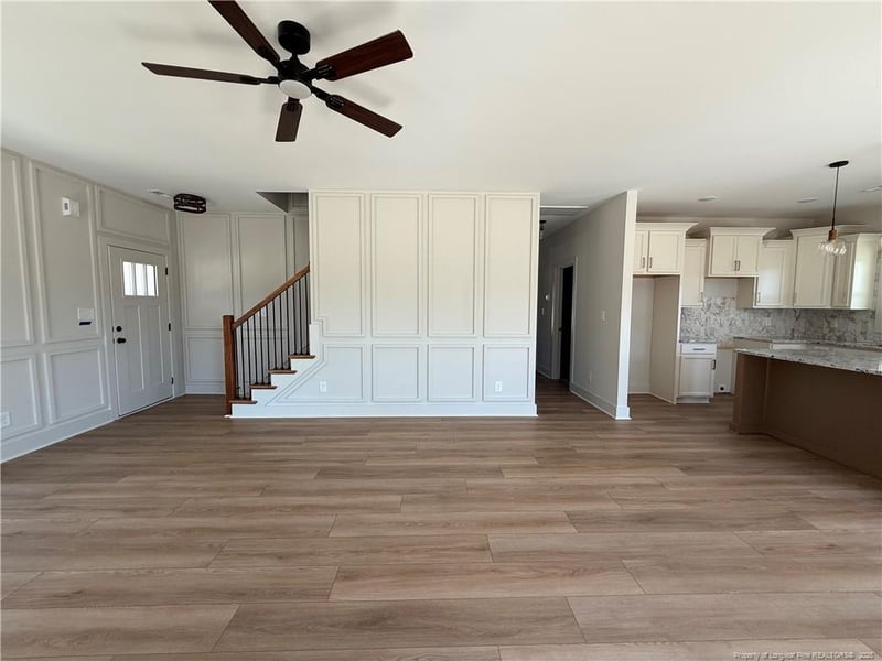 7136 Chickenfoot Rd, Fayetteville, NC 28306