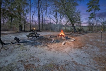 7136 Tabor Church Rd, Fayetteville, NC 28312