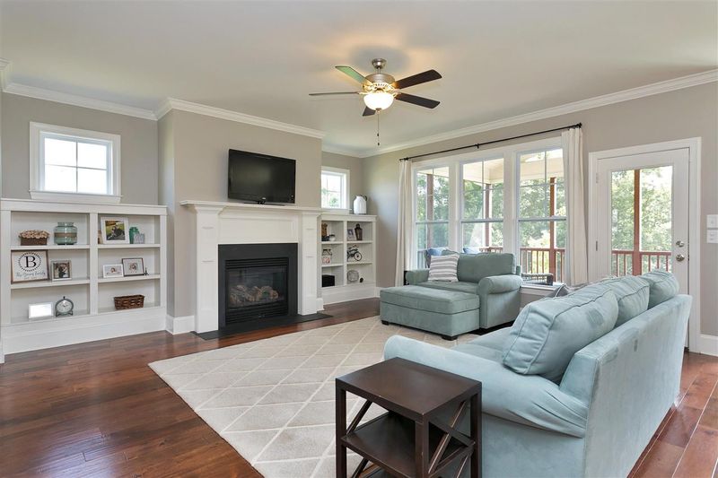 7137 Leando Dr, Willow Springs, NC 27592