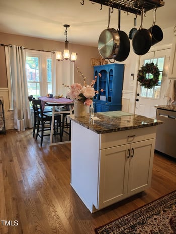 714 Carlisle St, Raleigh, NC 27610