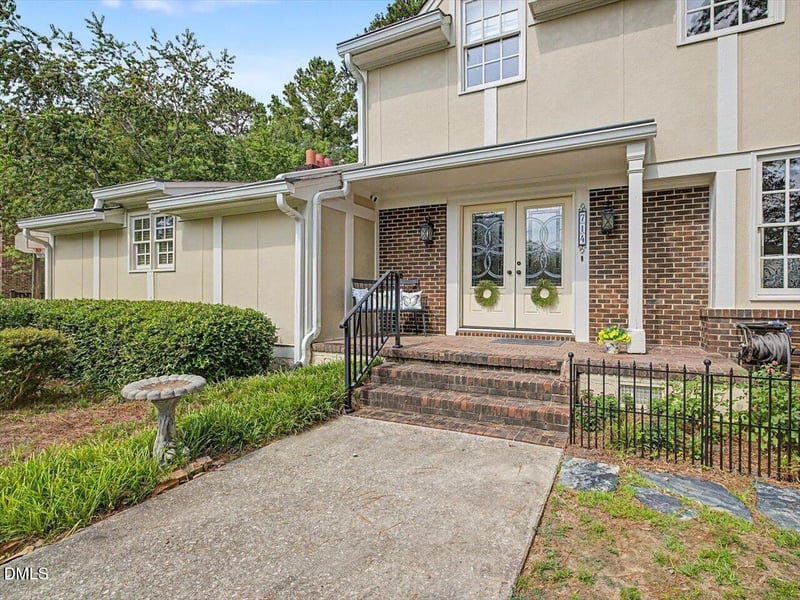 714 Chestnut Dr, Smithfield, NC 27577
