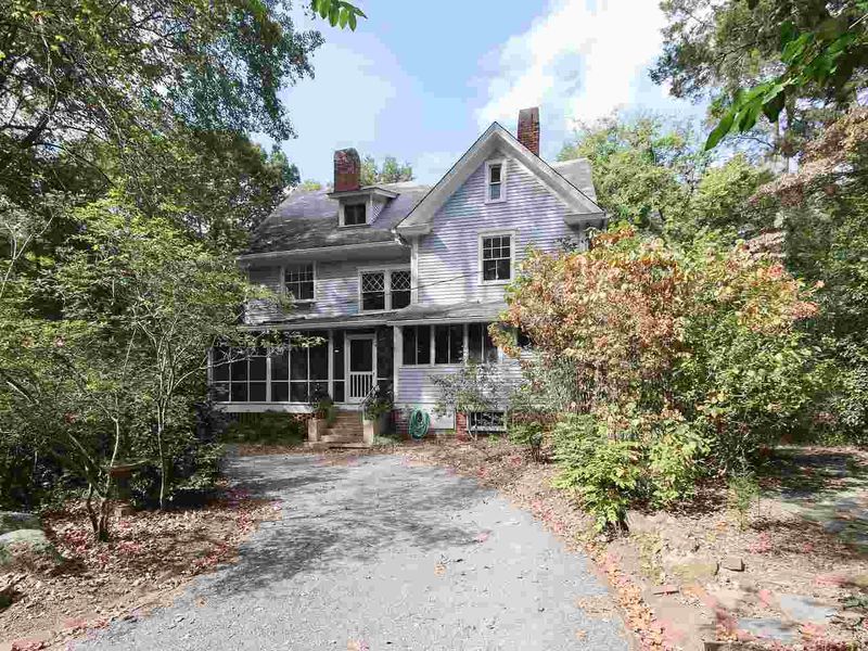 714 E Franklin St, Chapel Hill, NC 27514