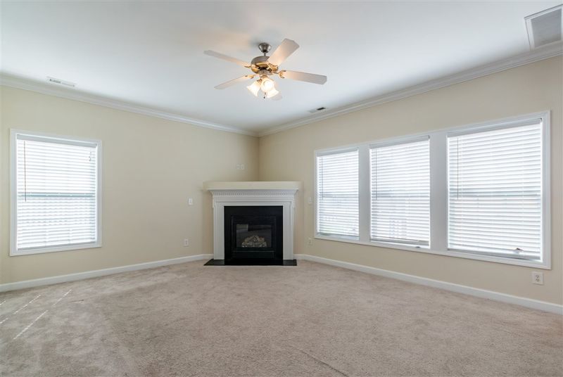 714 Keystone Park Dr, Morrisville, NC 27560