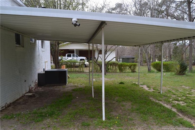 714 W Main St, Sanford, NC 27330