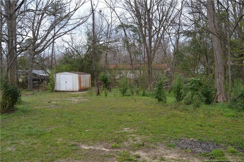 714 W Main St, Sanford, NC 27330
