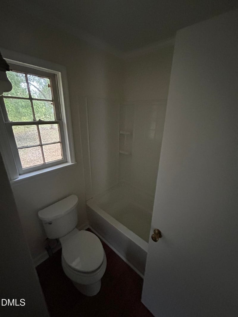 714 Mckinley St, Mebane, NC 27302