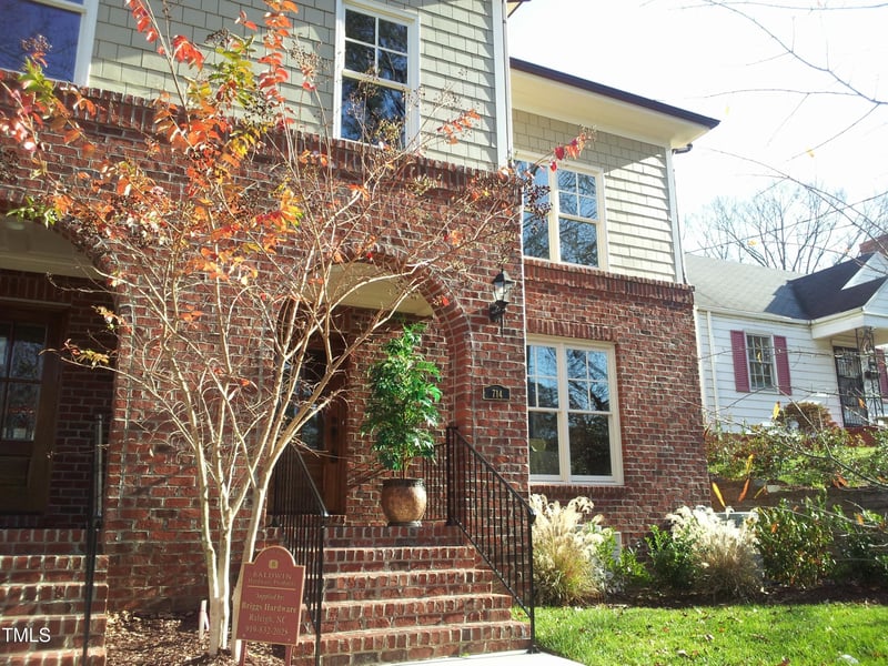 714 Mordecai Towne Pl, Raleigh, NC 27604