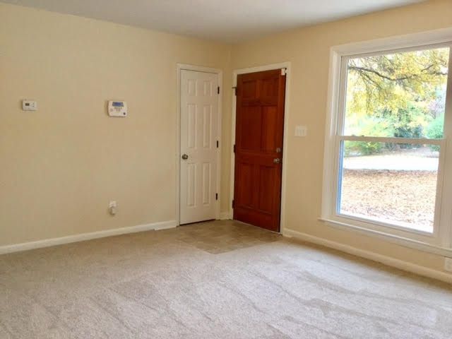 714 Newcombe Rd, Raleigh, NC 27610