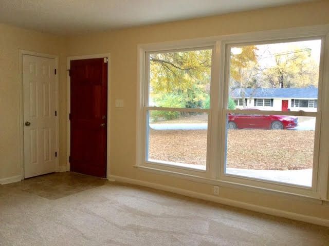714 Newcombe Rd, Raleigh, NC 27610