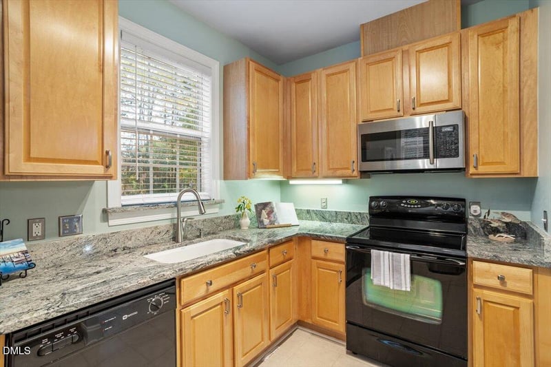 714 Providence Glen Dr, Chapel Hill, NC 27514