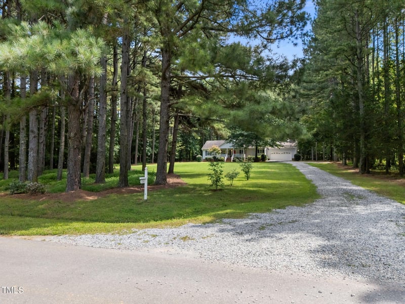 714 Sinai Cir, Hillsborough, NC 27278