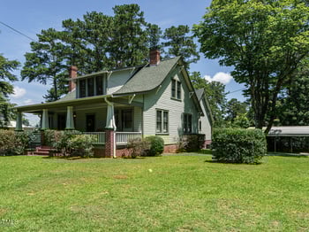 714 Spring Ln, Sanford, NC 27330