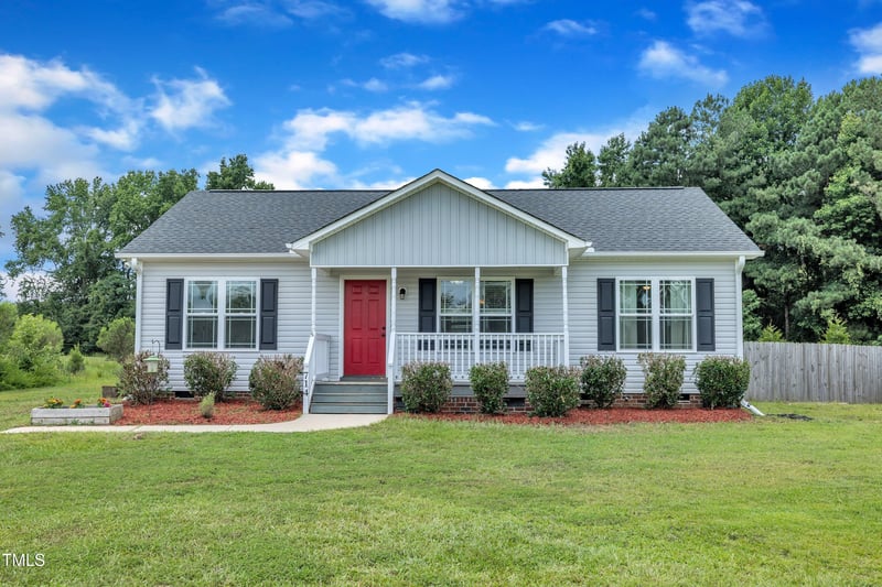 714 Thompson Rd, Four Oaks, NC 27524