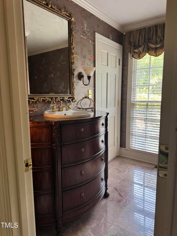 7140 Ridge Dr, Raleigh, NC 27615