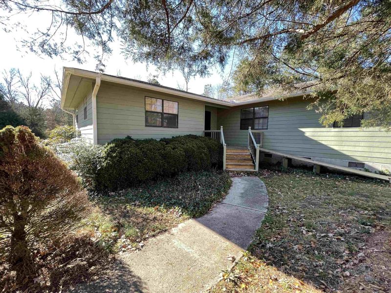 7144 Linda Rae Dr, Zebulon, NC 27597