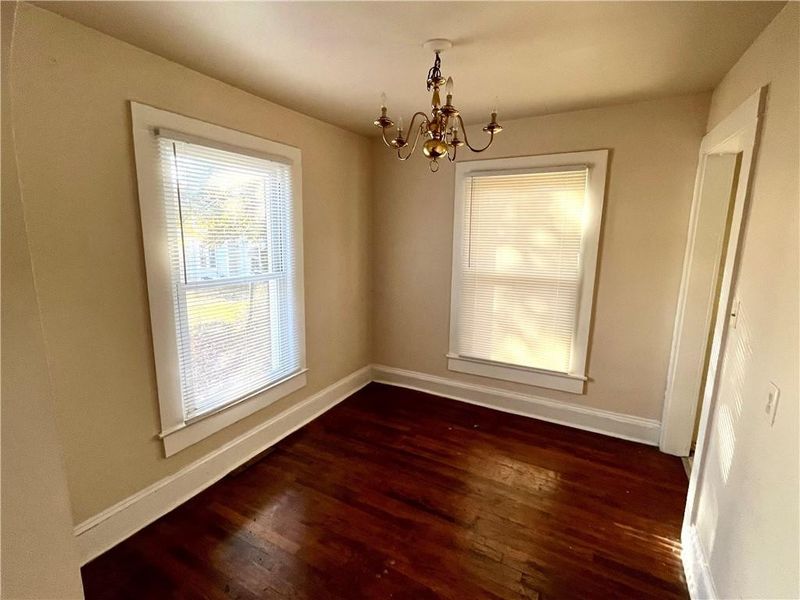 715 Askew St, Burlington, NC 27215