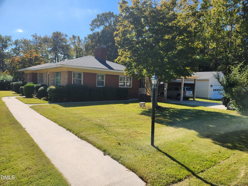 715 Church St, Zebulon, NC 27597