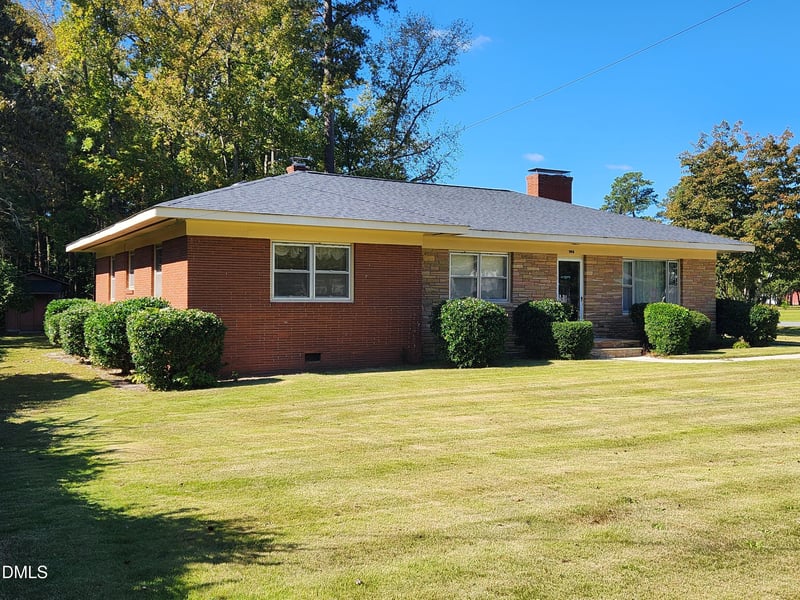 715 Church St, Zebulon, NC 27597