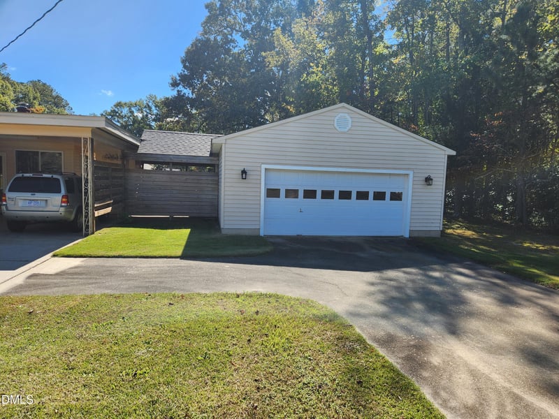 715 Church St, Zebulon, NC 27597