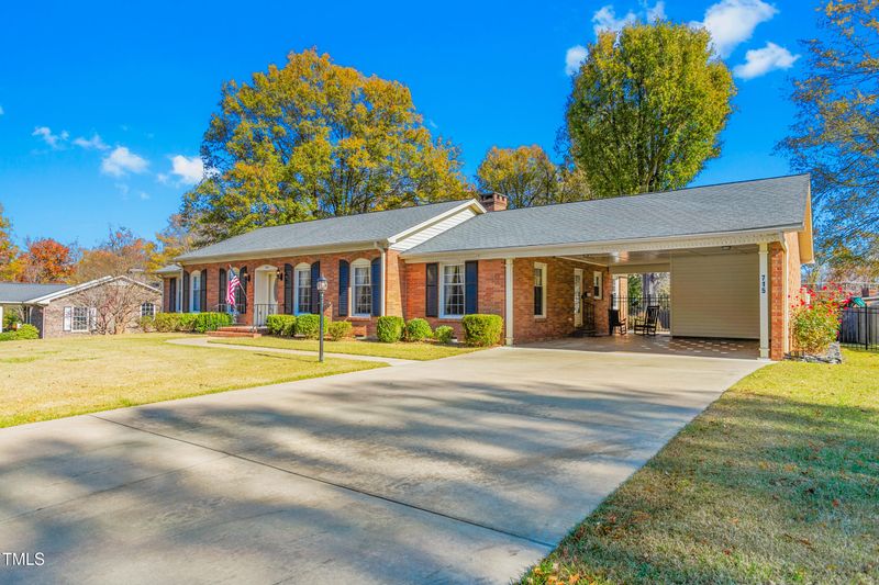 715 Engleman Ave, Burlington, NC 27215