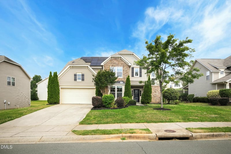 715 Fairway Dr, Mebane, NC 27302