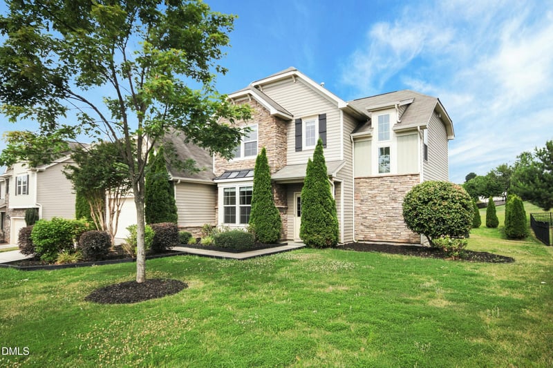 715 Fairway Dr, Mebane, NC 27302