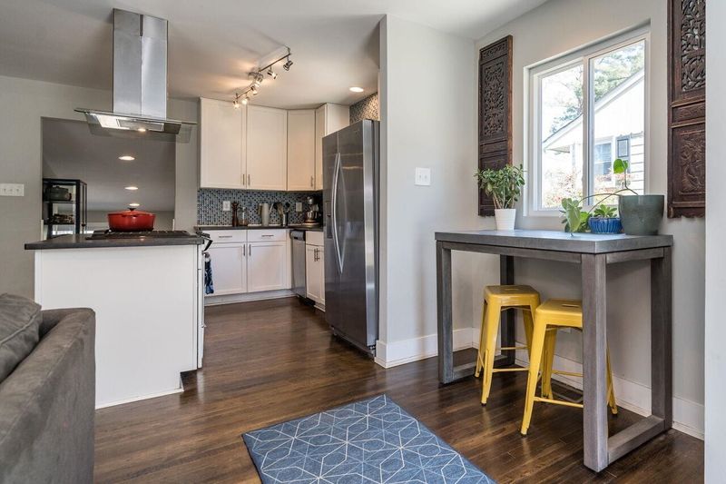 715 Glascock St, Raleigh, NC 27604
