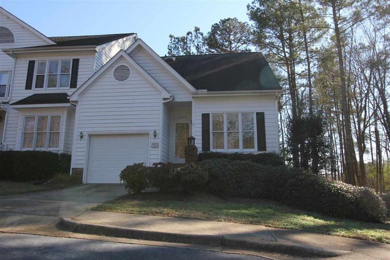 715 Page St, Clayton, NC 27520