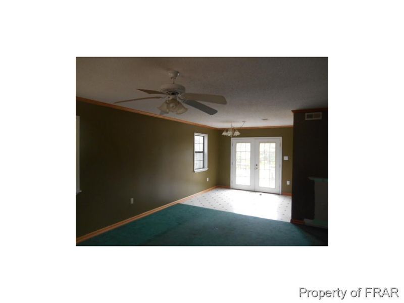 715 Valley Pine Ln, Sanford, NC 27330