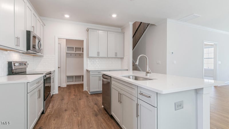 716 Andrade Dr, Fuquay Varina, NC 27526