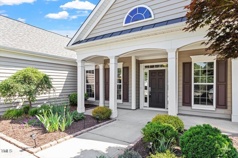 716 Arbor Brook Dr, Cary, NC 27519