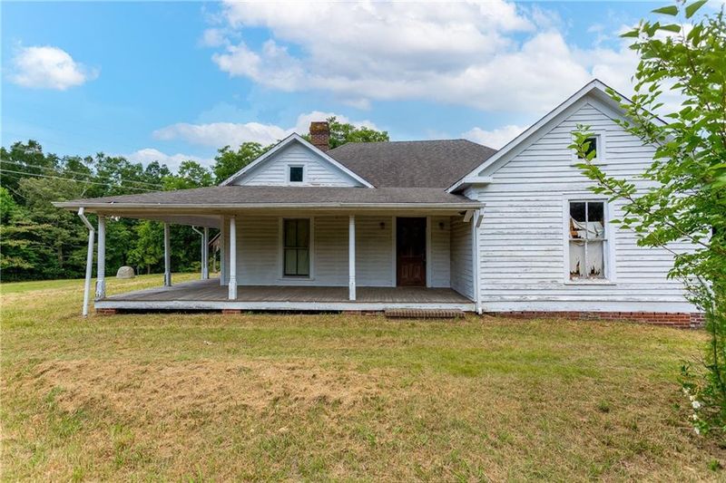 716 Burch Bridge Rd, Burlington, NC 27217