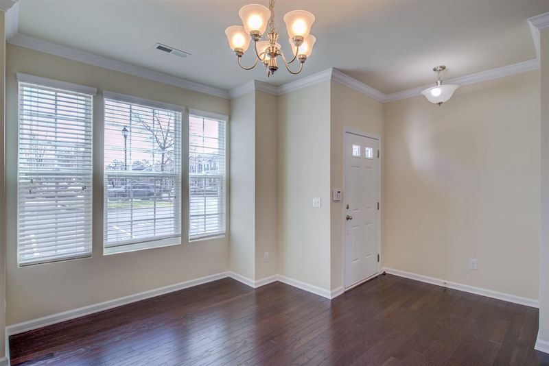 716 Cupola Dr, Raleigh, NC 27603